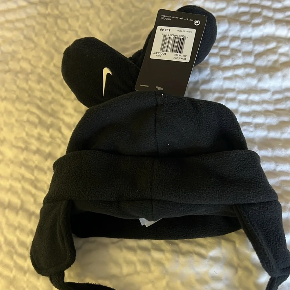 NEW!!! Nike Arctic Fleece Chin Strap Hat & Mitten Sets